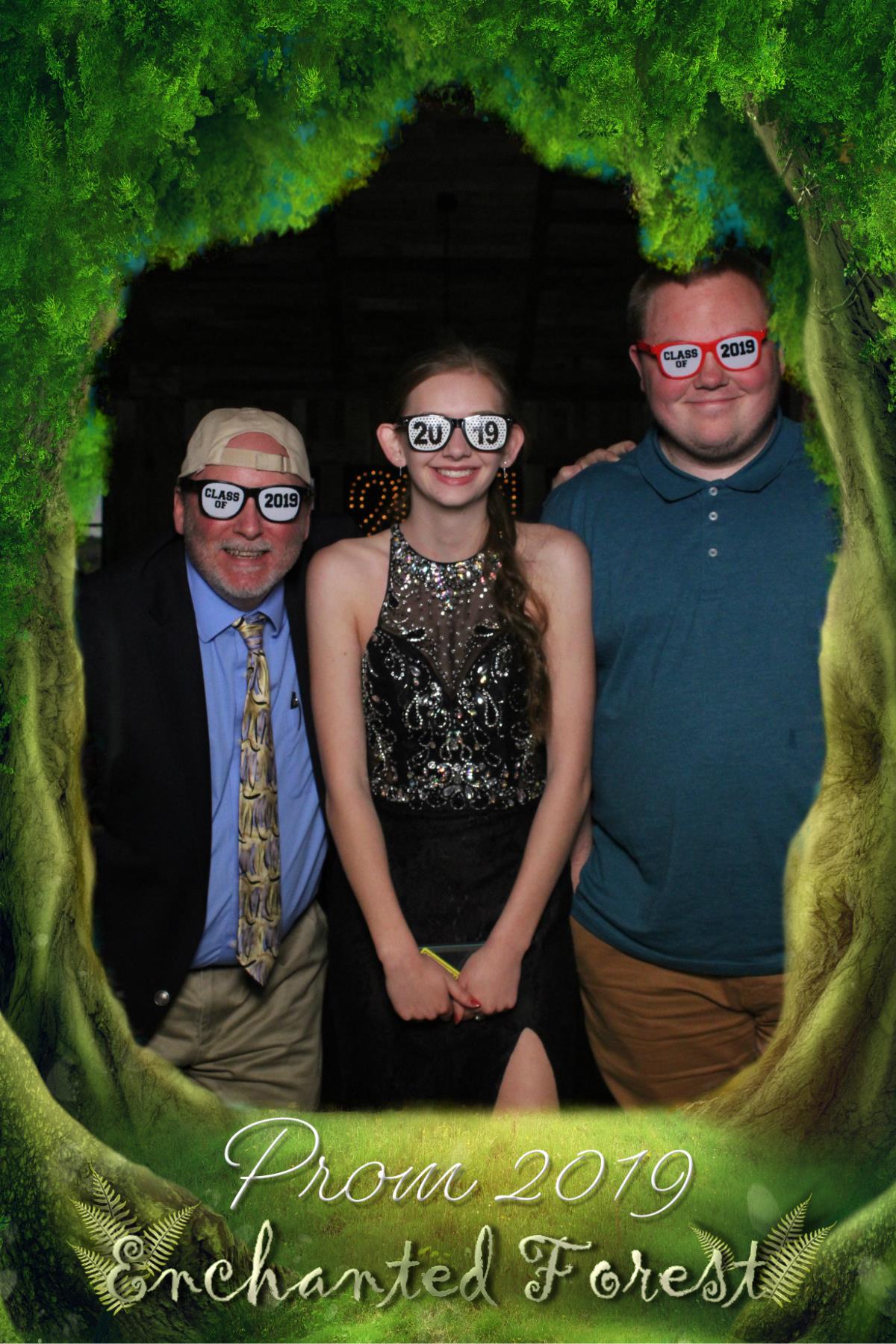 Rangeley Prom | View more photos from the event at gallery.mainemagicmirror.com/u/MaineMagicMirror/Rangeley-Prom